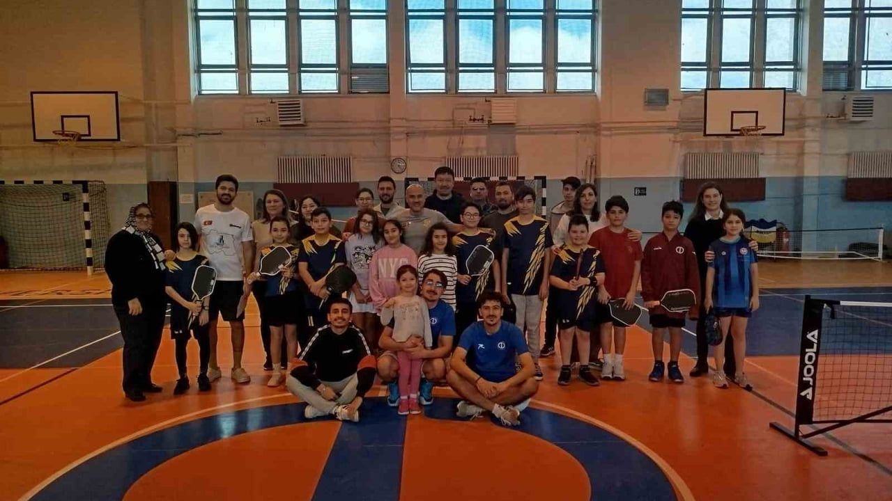Anadolu Üniversitesi'nde Pickleball Turnuvası'na Yoğun İlgi