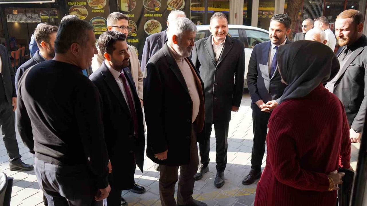 Anahtar Parti Heyeti Denizli'de: Şehit Ailesi, Gaziler ve Esnafla Buluştu