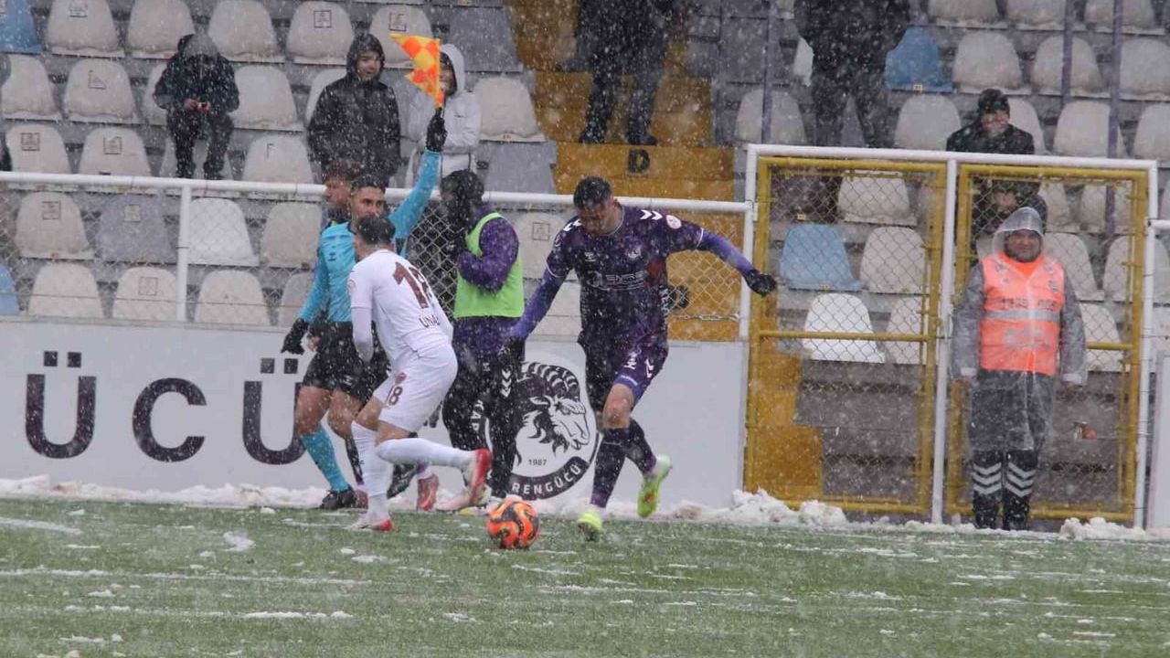 Ankara Keçiörengücü 5-0 Hatayspor: Mame Diouf Dörtlü Şov