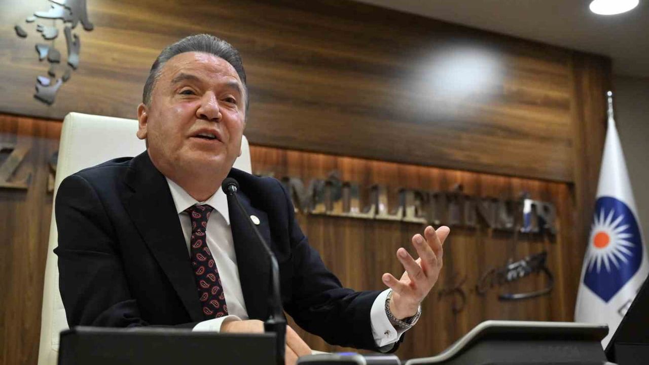 Antalya Büyükşehir Belediyesi'ne 702 Sayfalık İddianame: 41 Şüpheli Hakkında Kamu Davası Talebi