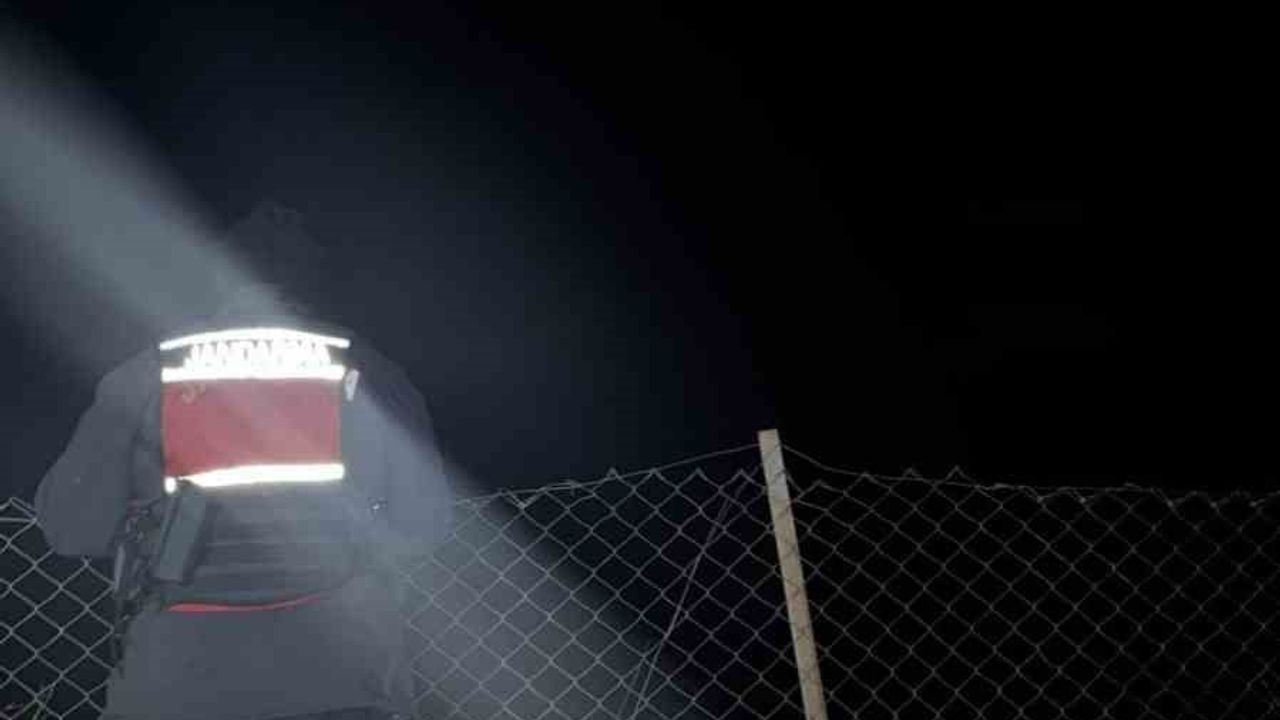 Antalya'da 12 Yaşındaki Çocuk Sulama Havuzunda Hayatını Kaybetti