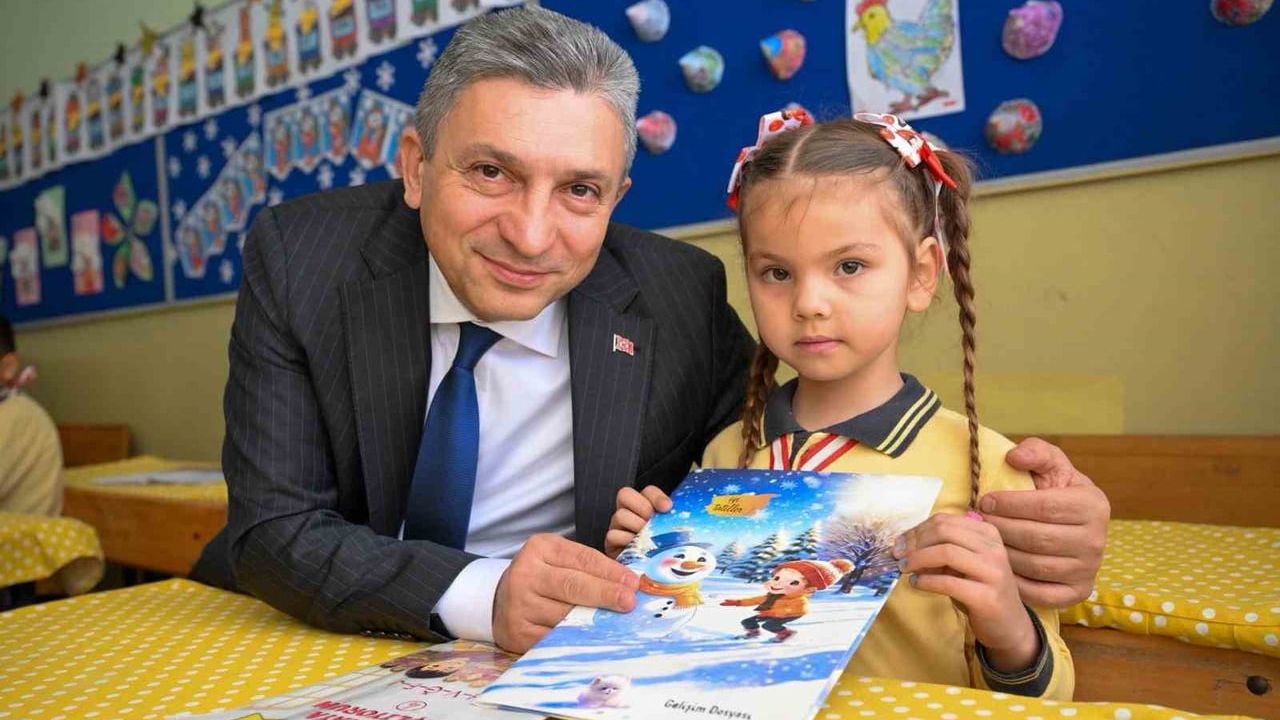 Antalya’da 498 bin 603 öğrenci karne heyecanı