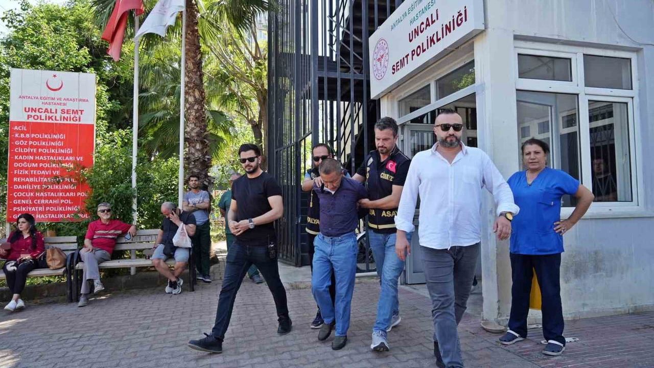 Antalya'da huzurevinde meyve bıçaklı saldırı: Sanığa 3'er kez ağırlaştırılmış müebbet