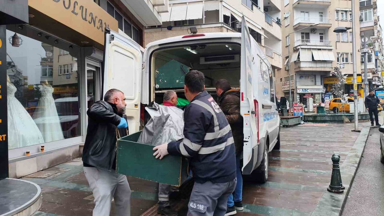 Antalya'da Otel Odasında 30 Yaşındaki Adam Ölü Bulundu