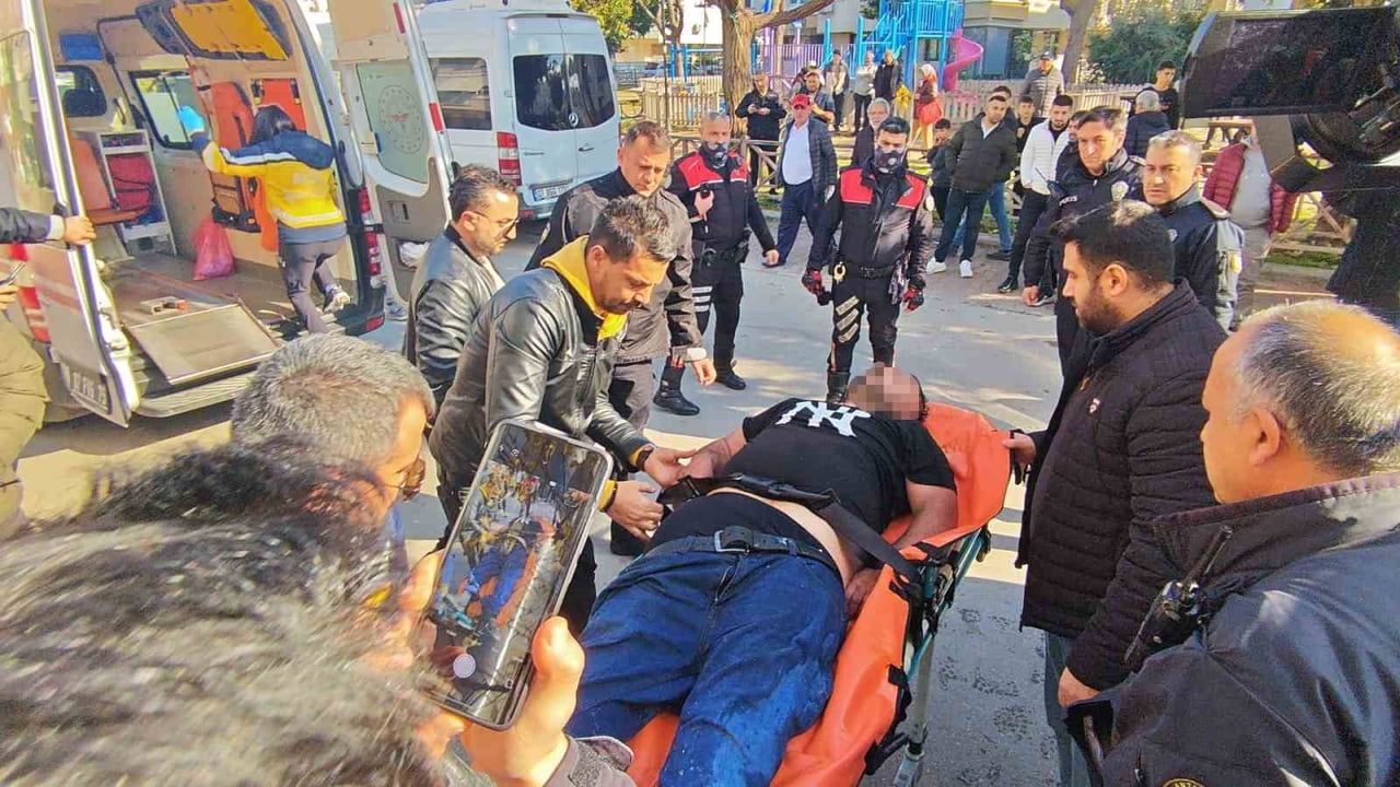 Antalya'da Pideci İşyerini Ateşe Verip Kendini Kilitledi — İtfaiye Camı Kırıp Baygın Buldu