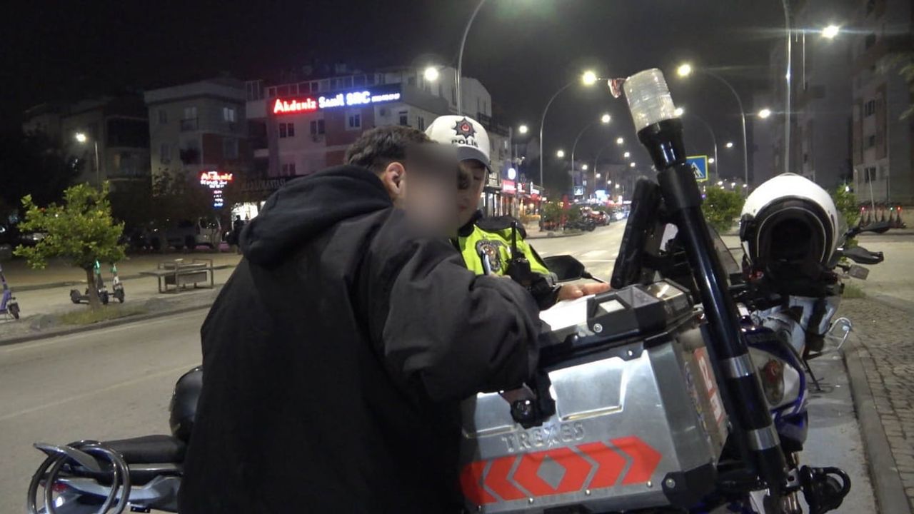 Antalya'da üniversite öğrencisine 'ehliyet yetersizliği' nedeniyle 11 bin TL ceza