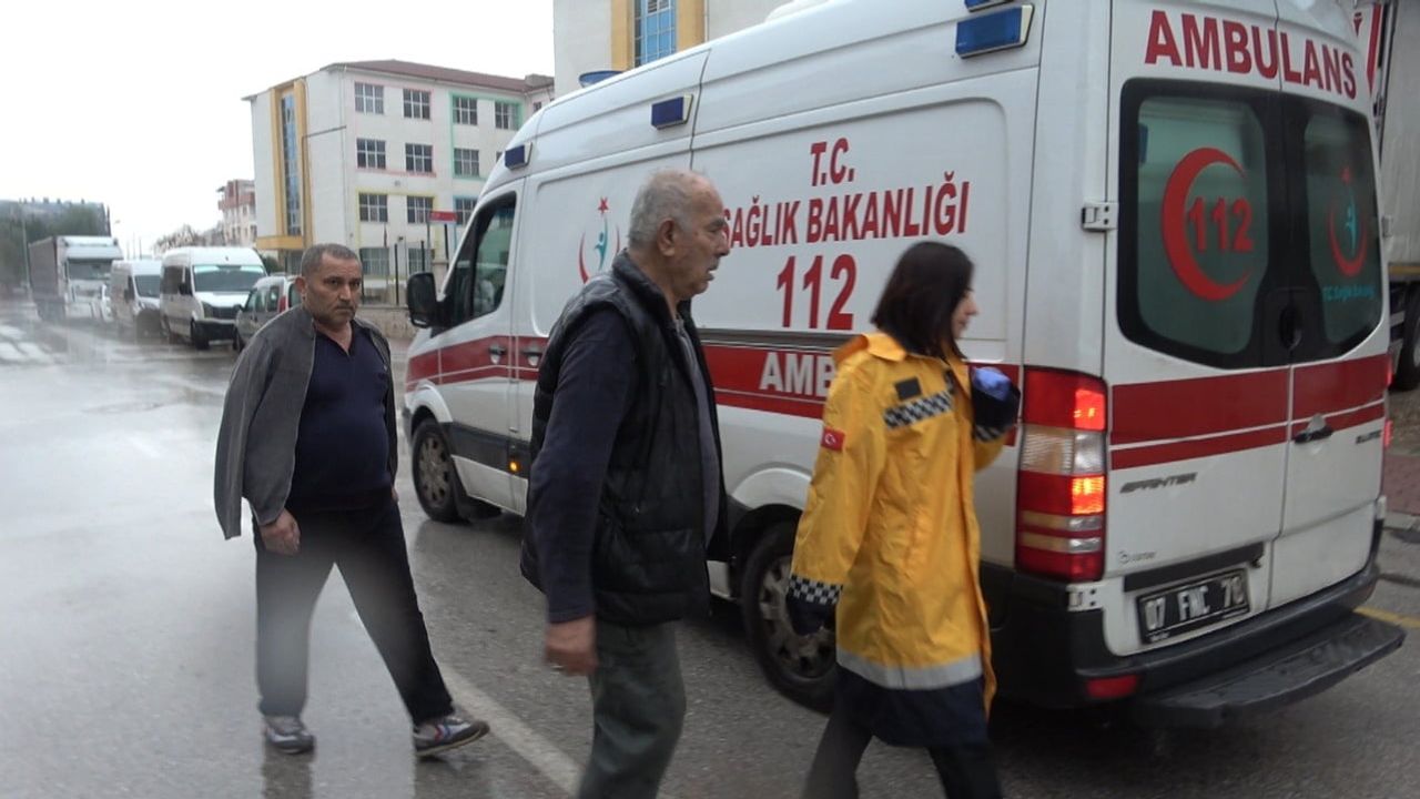 Antalya Kepez'te Zemin Kat Yangını: Komşular Yaşlı Adamı Kurtardı