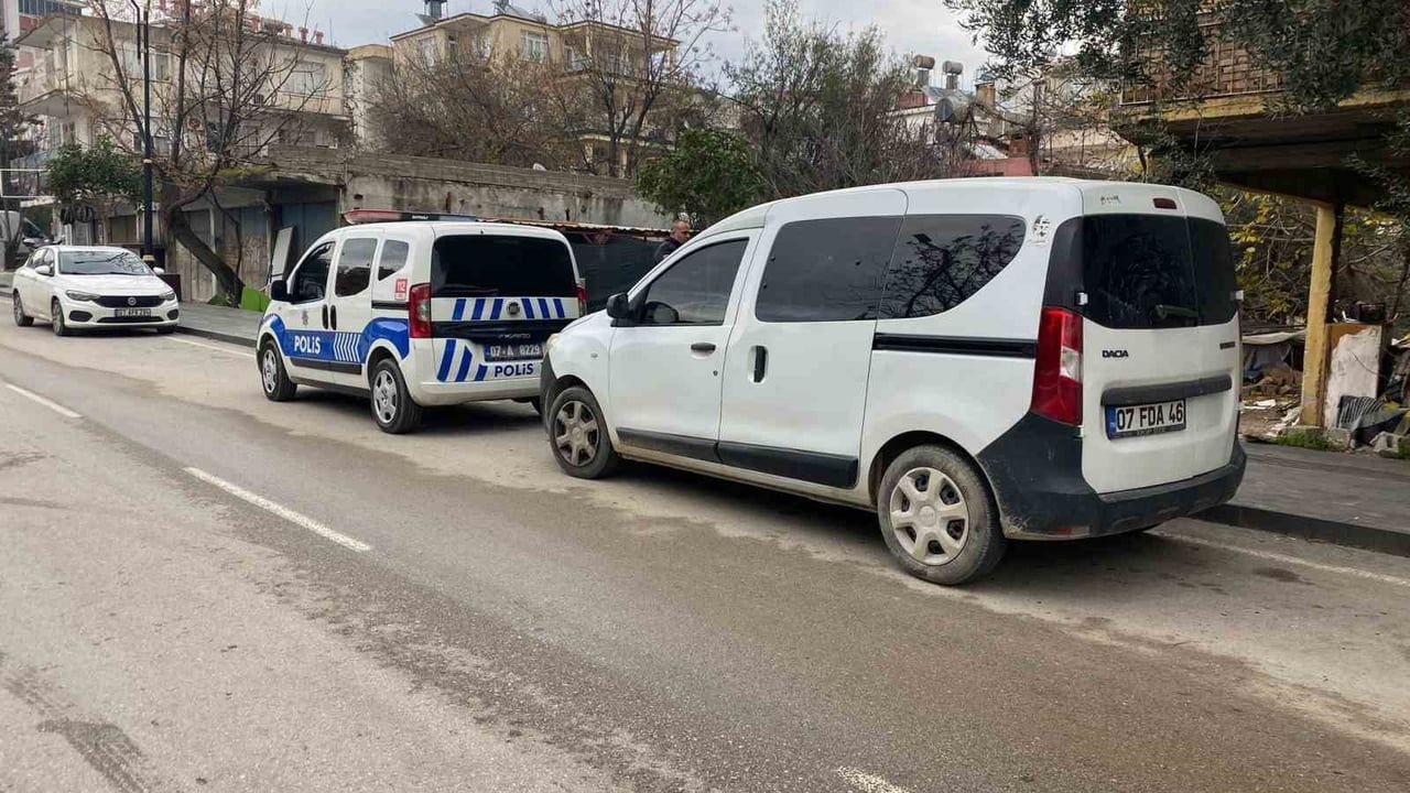 Antalya Serik'te Anne ve 7 Yaşındaki Kızını Öldüren Baba Ankara'da Teslim Oldu