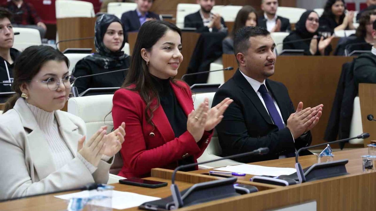 Antalya ve Muğla Gençlik Meclisleri Kardeşlik Protokolü İmzalıyor