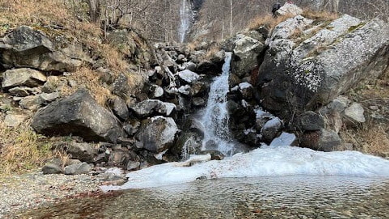 Araklı'da Doğa Yürüyüşü: Asmasu Şelalesi'ne 10 km Rota
