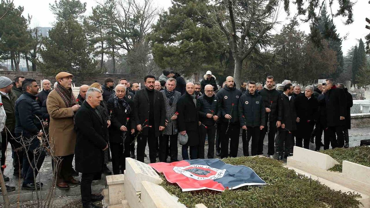 Arif Ölmez: İlhan Cavcav’ı Ölümünün 9. Yılında Rahmetle Anıyoruz