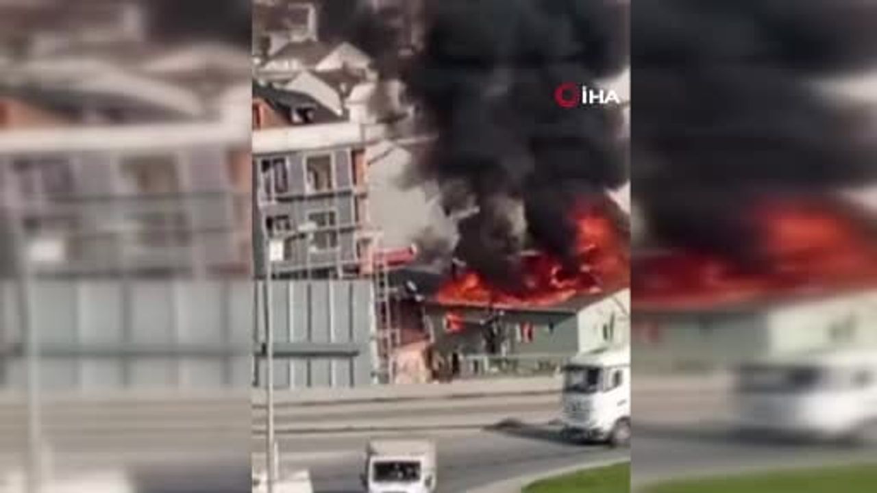 Arnavutköy'de Boş Binanın Çatısında Yangın — İtfaiye Müdahalesi