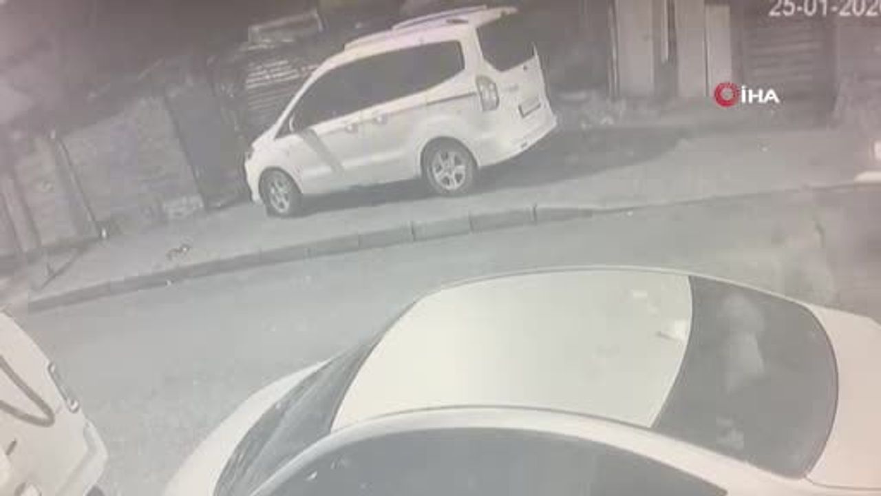 Arnavutköy’de haraç çetesi çökertildi: Lastikçiyi kurşunlayan 5 şüpheli yakalandı