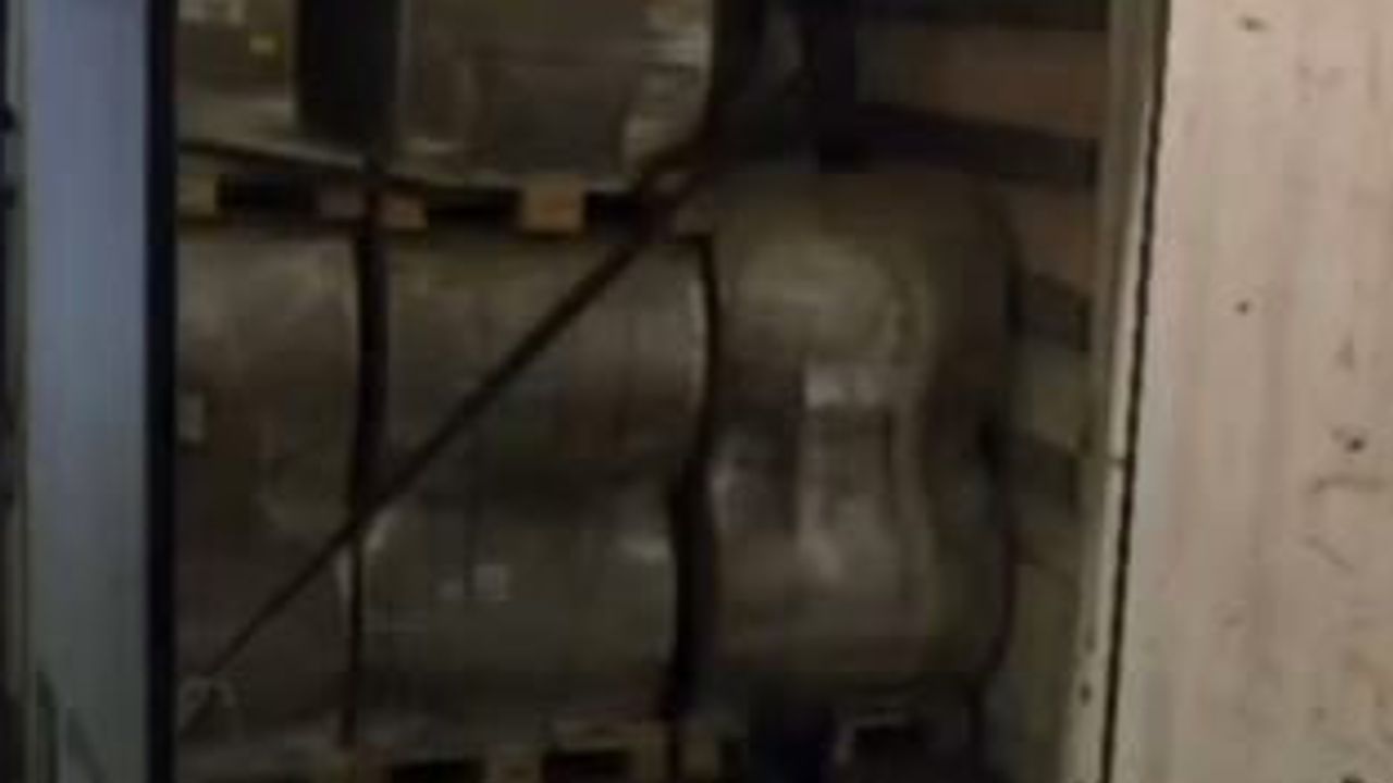 Artvin'de Gürcistan'a Kaçış: Tırda Gizlenen 7 Kişi Yakalandı