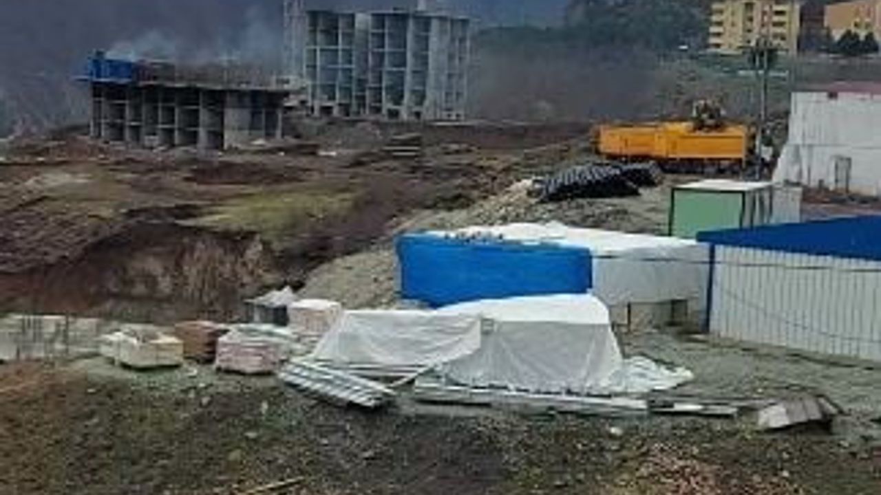 Artvin’de İnşaatta Düşen İşçi Hayatını Kaybetti