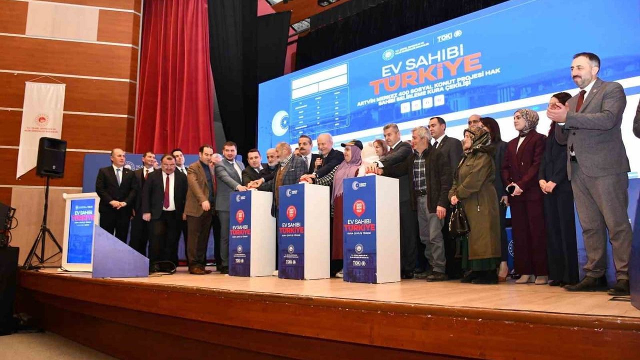 Artvin'de TOKİ: 1.020 Konutun Hak Sahipleri Kura ile Belirlendi