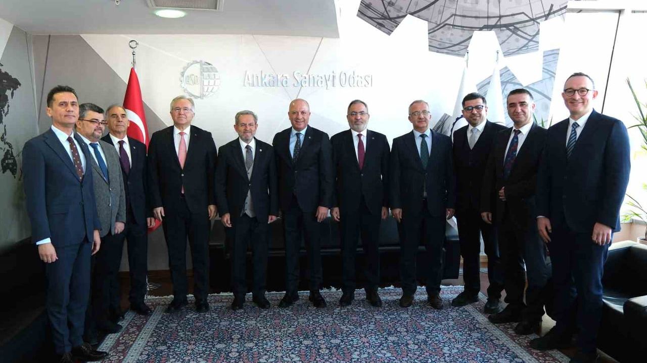 ASO’dan mesleki eğitime büyük yatırım: Ankara'nın 4 üniversitesiyle protokol