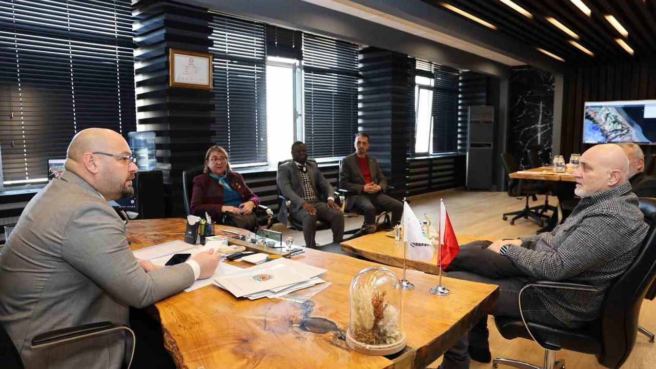 Atakum ve Bari 'Kardeş Şehir' İş Birliği Gelişiyor