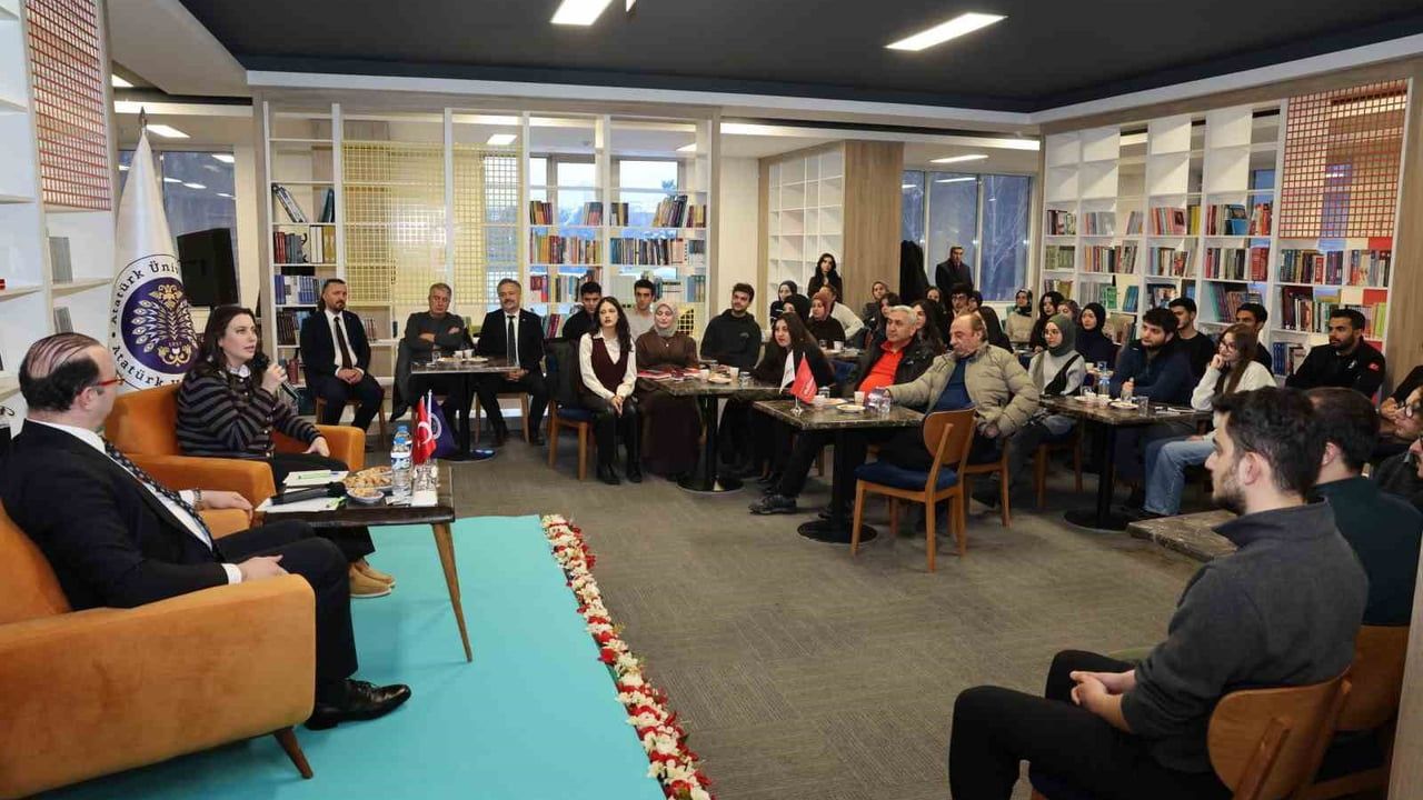 Atatürk Üniversitesi'nde Milli Teknoloji ve Girişimcilik Buluşması