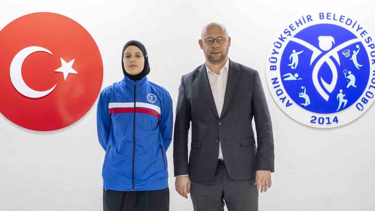 Avrupa Gençler ve Türkiye Şampiyonu Elifnaz Köseoğlu, Aydın Büyükşehir Belediyespor’da