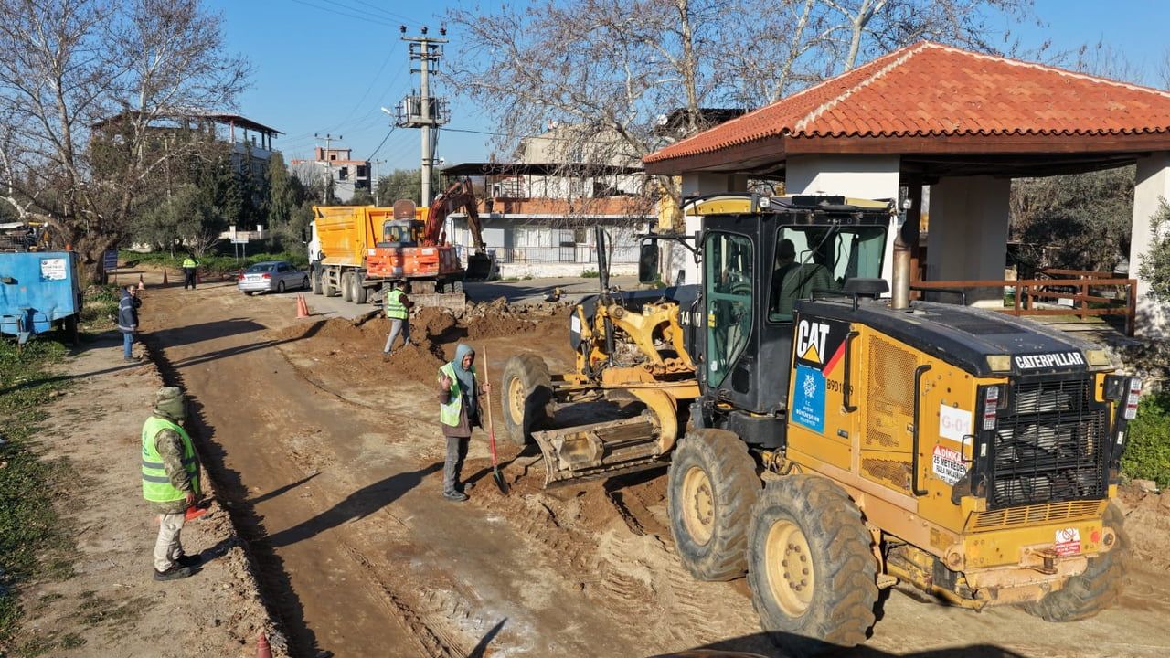 Aydın Büyükşehir, Efeler’de Turgut Özal Bulvarı’nı Yeniliyor