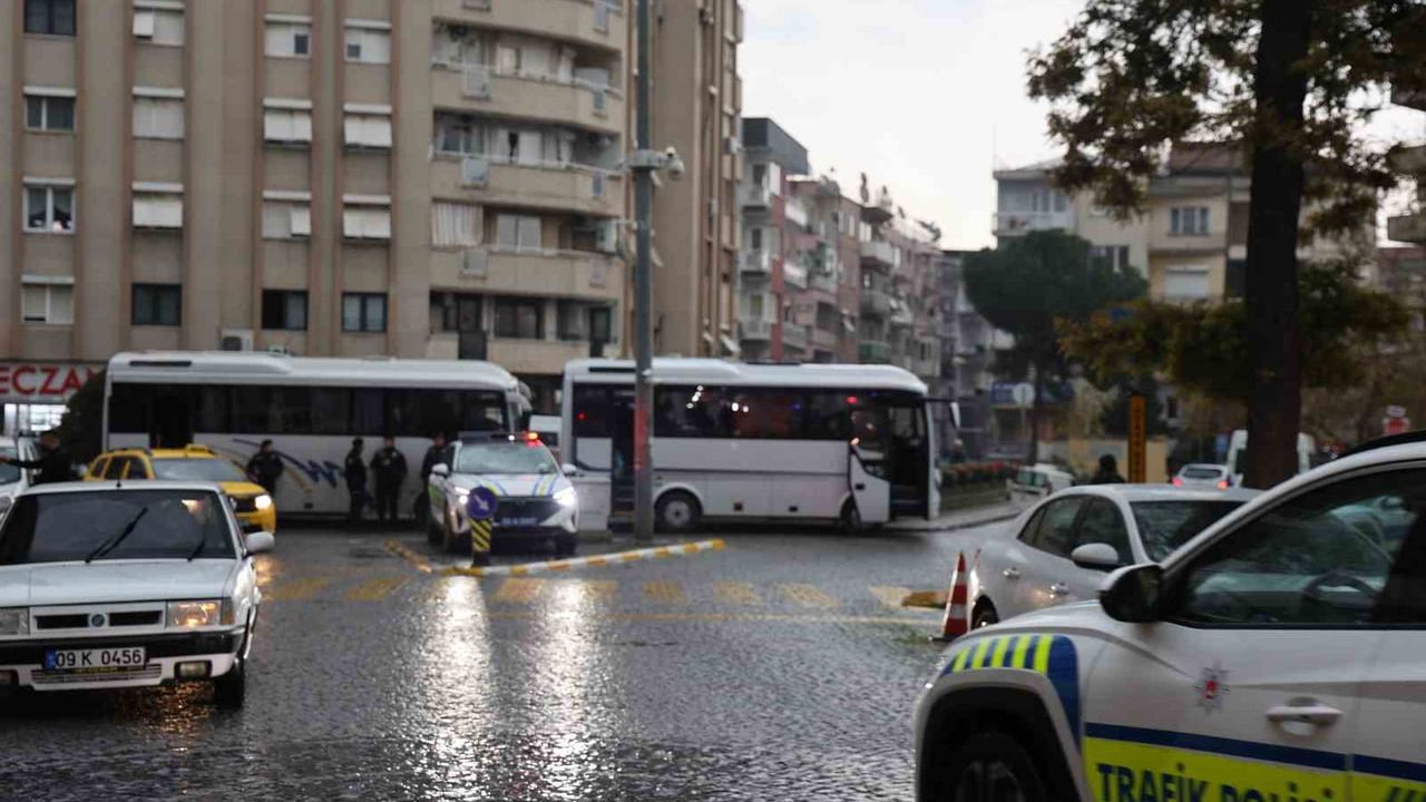 Aydın’da Demokrasi Nöbeti: Belediye Meclisi 4 Aydır Polis Korumasında