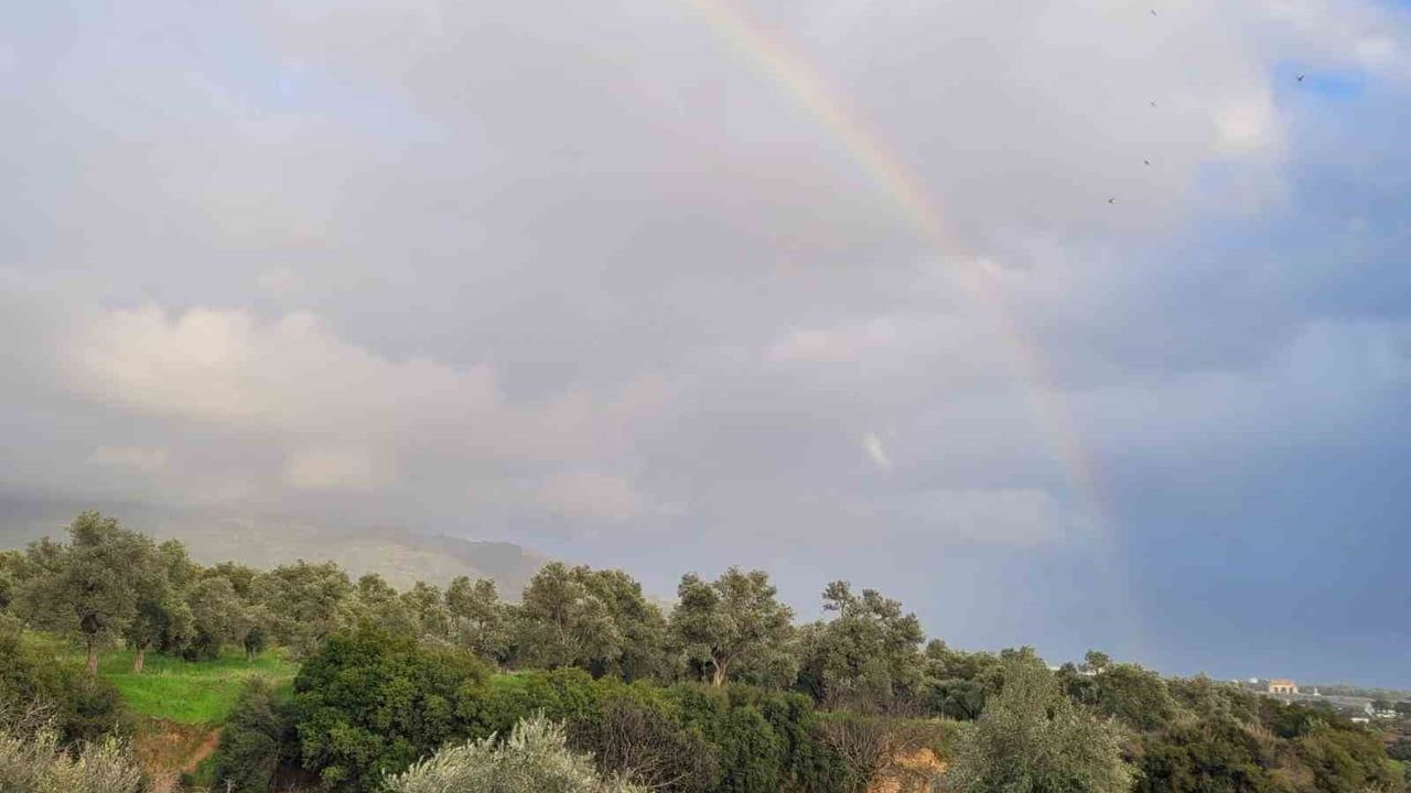 Aydın Efeler'de Tralleis'ten Kente Uzanan Gök Kuşağı Kartpostallık Görüntüler