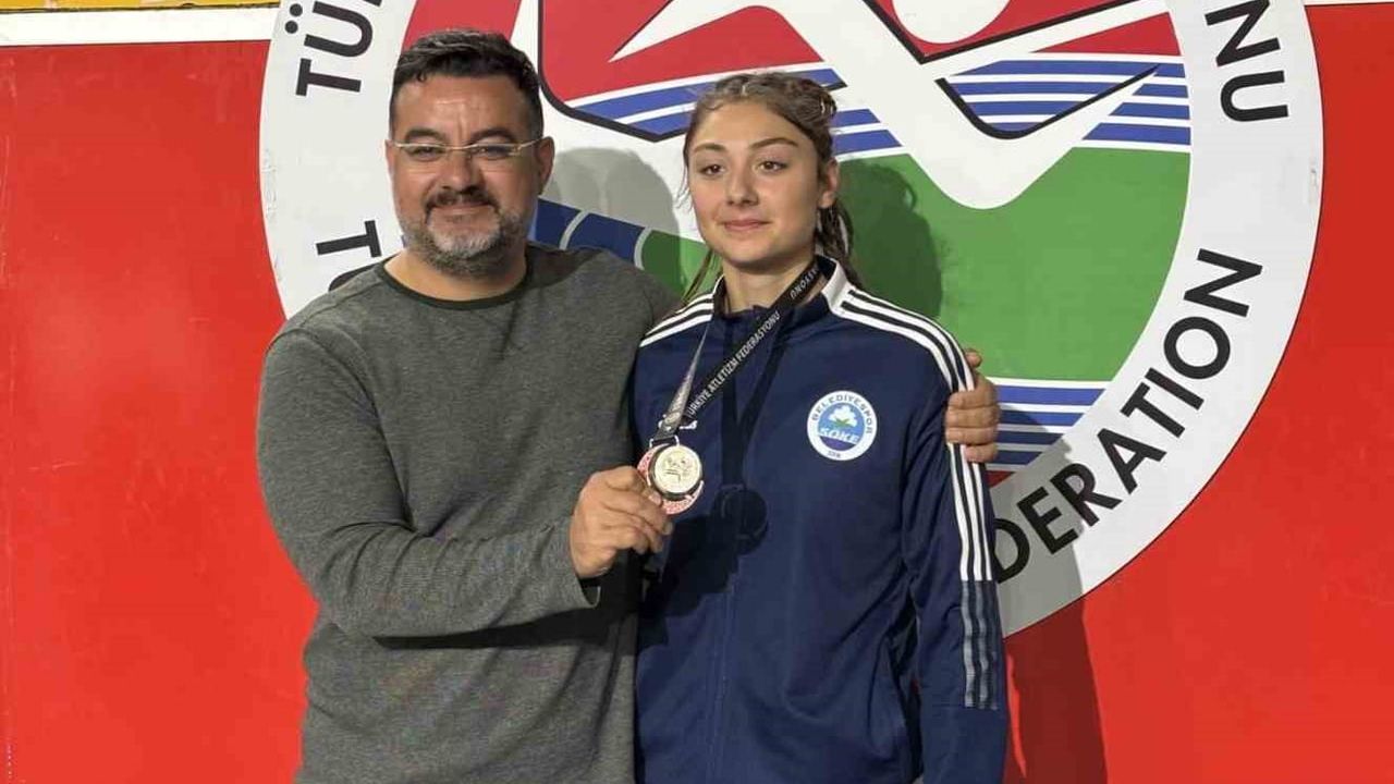 Aydınlı Sporculardan 2 Türkiye Birinciliği