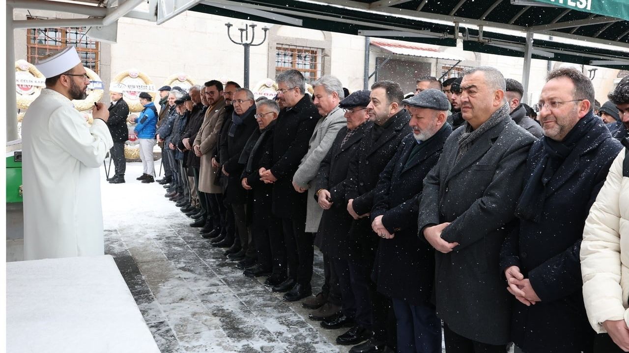 Aysel Nalbant Vefat Etti — KAYSO Meclis Başkanı Abidin Özkaya'nın Acı Günü