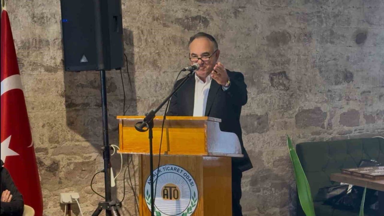 Ayvalık Zeytinyağı'nda Markalaşma ve Karekod Hamlesi: %40 Rekolte Uyarısı