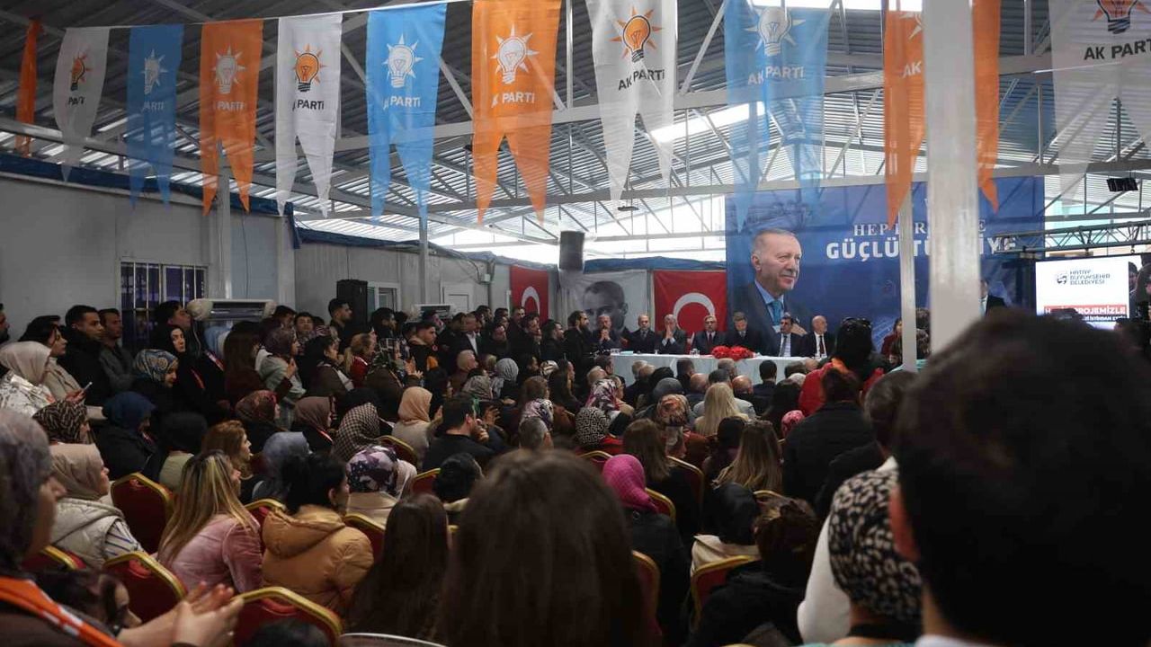 Bakan Bayraktar: 2026'da 8 milyon hane kendi doğalgazımızla ısınacak