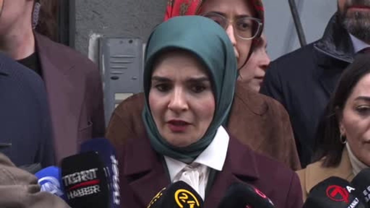 Bakan Göktaş İBB Kreşindeki İstismar İddiasında Aileyi Ziyaret Etti