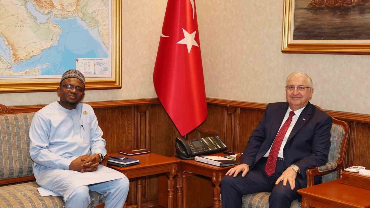 Bakan Yaşar Güler, Gana Büyükelçisi Abdul Nasiru-Deen’i Kabul Etti