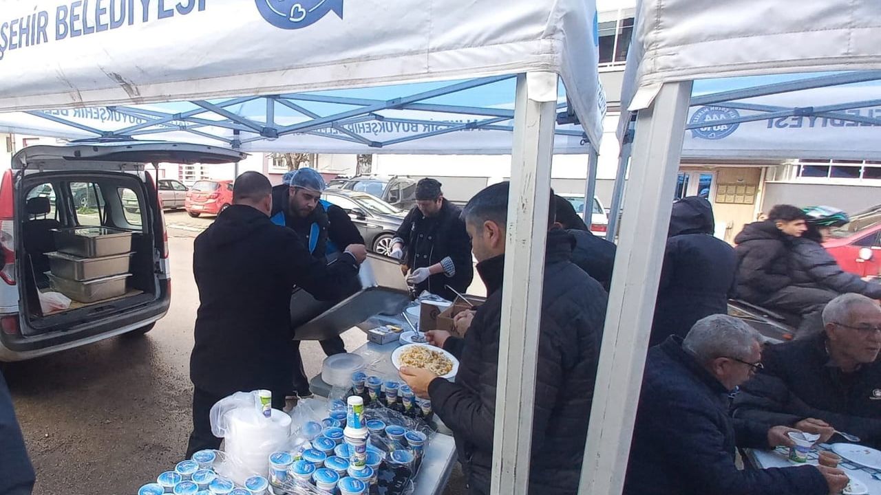Balıkesir Büyükşehir'den Şehide Vefa: Başkan Akın, Emre Sayın İçin 52’nci Günde Mevlit