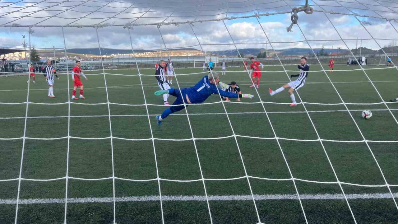 Balıköy Gençyurduspor çifte şampiyonlukla coştu