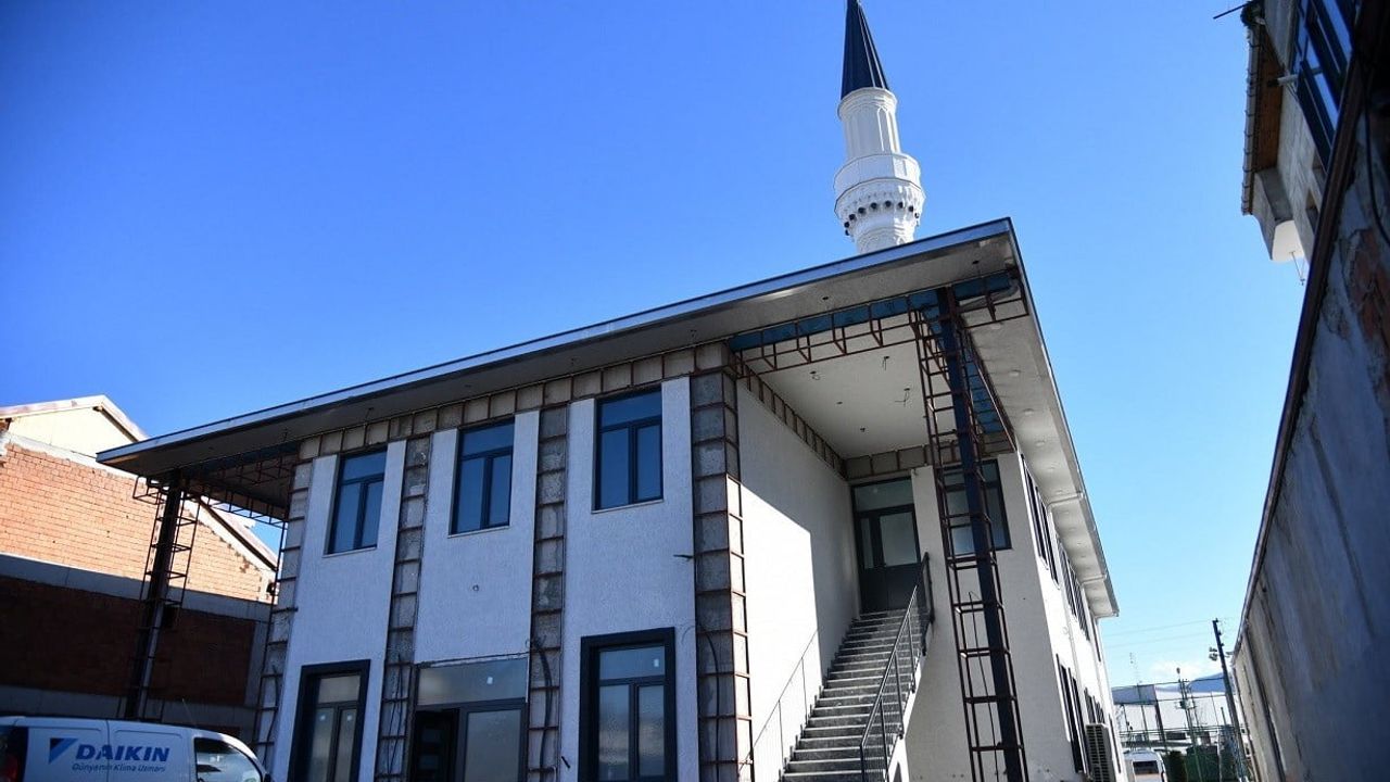 Başiskele'de Gazze Şehitleri Camii'nde İnşaat Sona Yaklaştı