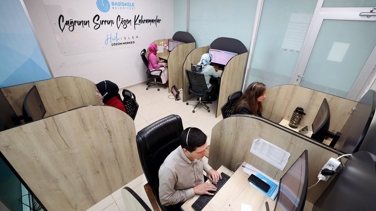 Başiskele Hızlı İşler Çözüm Merkezi 2025'te 73 bin 886 Başvurunun Yaklaşık Yüzde 99'unu Sonuçlandırdı