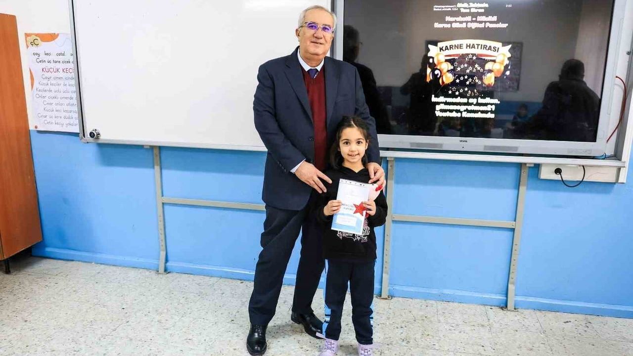 Başkan Cengiz Arslan Çameli’de Karne Sevinciyle Öğrencilerle Bir Arada