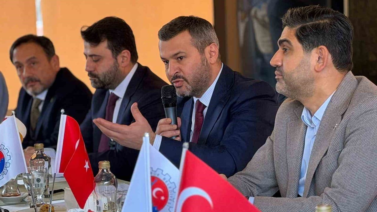 Başkan Çetinkaya Karabük'te Gazetecilerle Buluştu