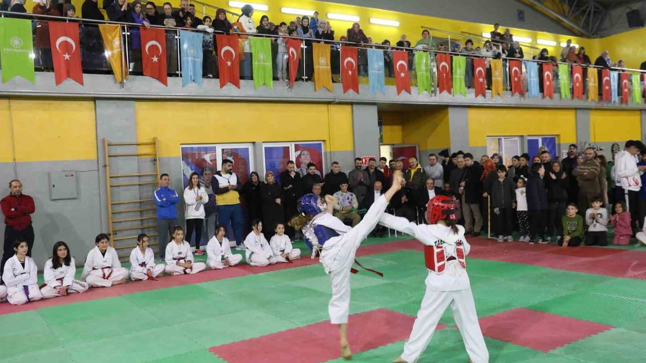 Başkan Çolakbayrakdar: Altyapıdan Yetişenlerle Taekwondo'da Zirveye Yürüyoruz