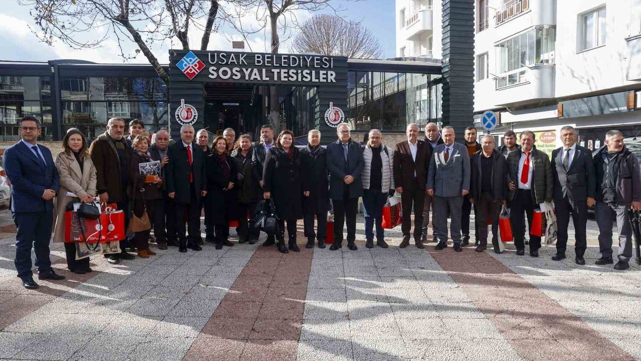 Başkan Özkan Yalım: Gazetecilerle Şeffaf ve Yapıcı İletişim Sürecek