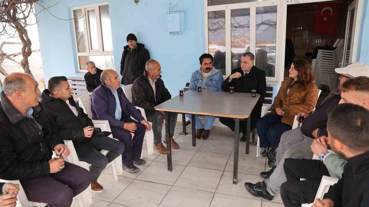 Başkan Semih Balaban Karaveliler Mahallesi'ni Ziyaret Etti