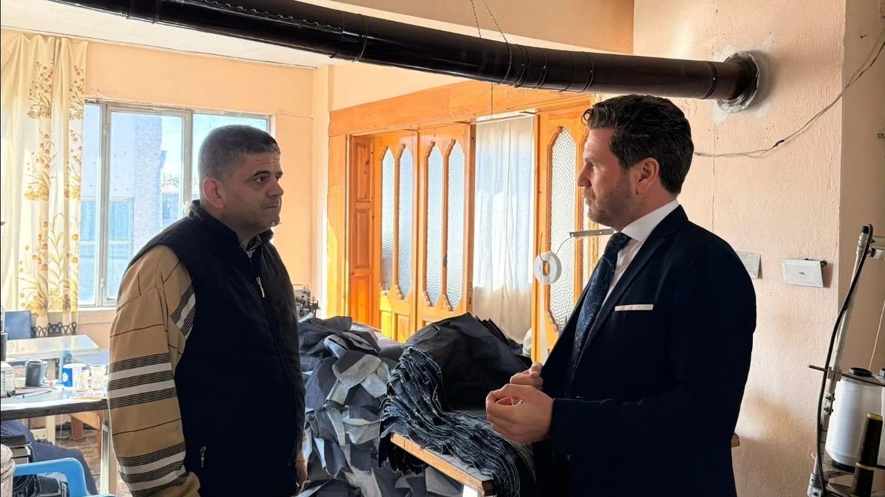 Başkan Tatık Orta Mahalle Esnafını Ziyaret Etti — Tavas'ta Talepler Dinlendi