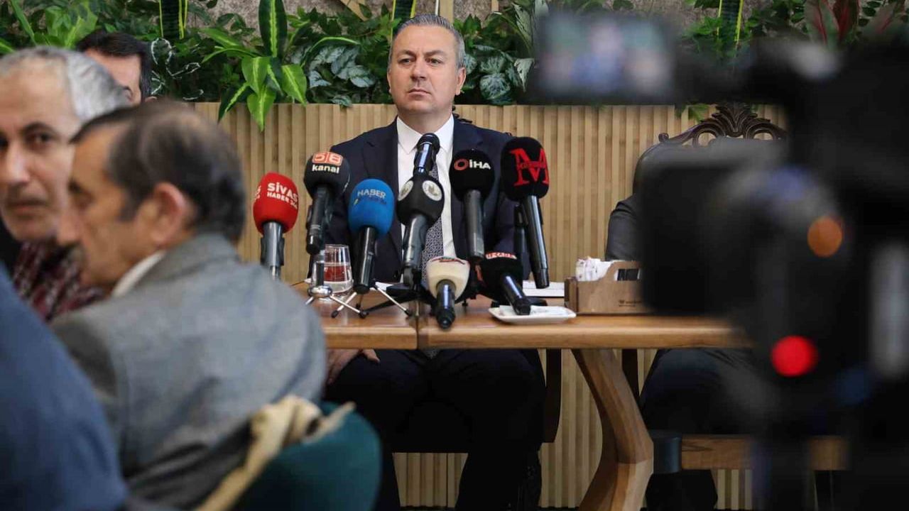 Başkan Uzun: "Gazetecilik Zor Bir Meslek" — 10 Ocak'ta Sivas'ta Basınla Buluşma