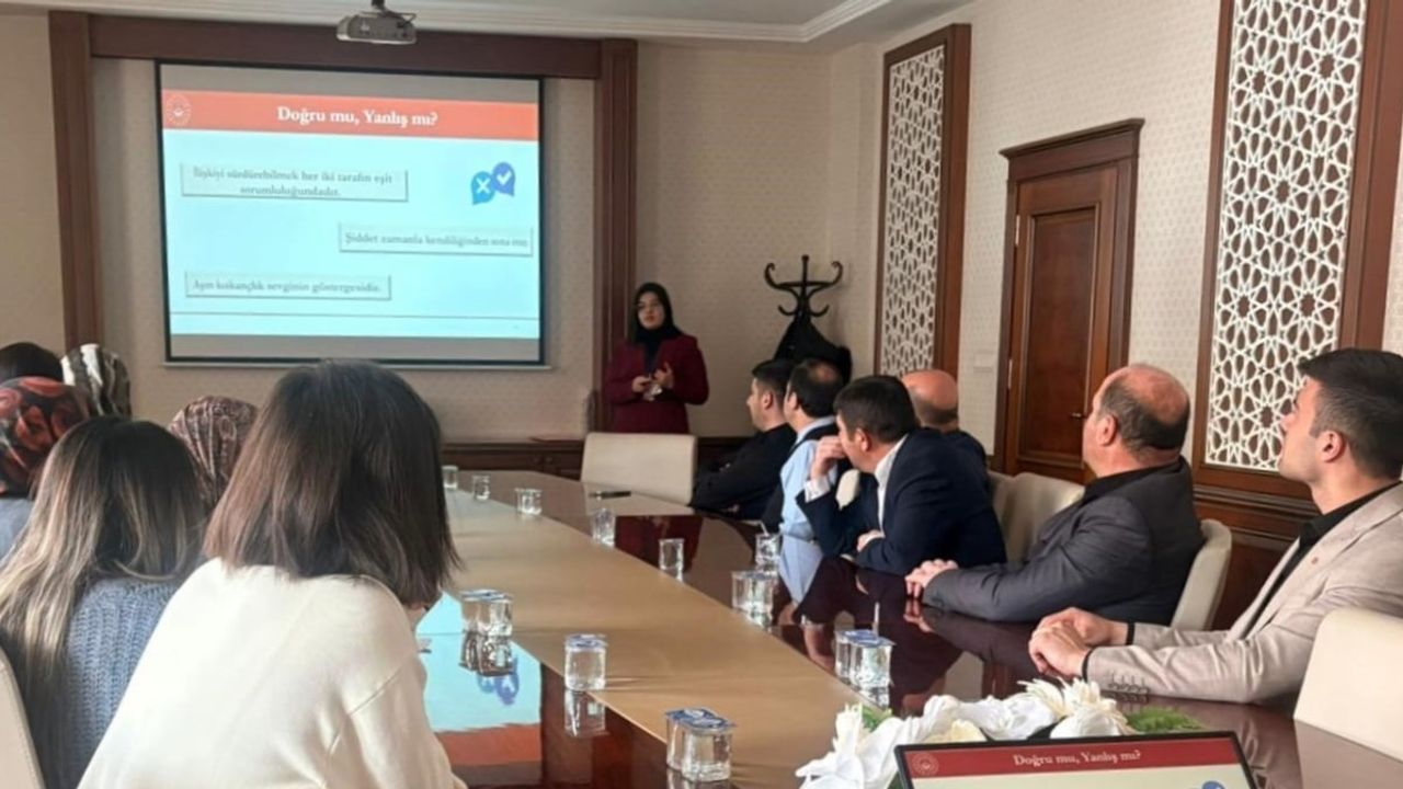 Bayburt'ta 6284 Eğitimiyle Kadına Yönelik Şiddetle Mücadele Sürüyor