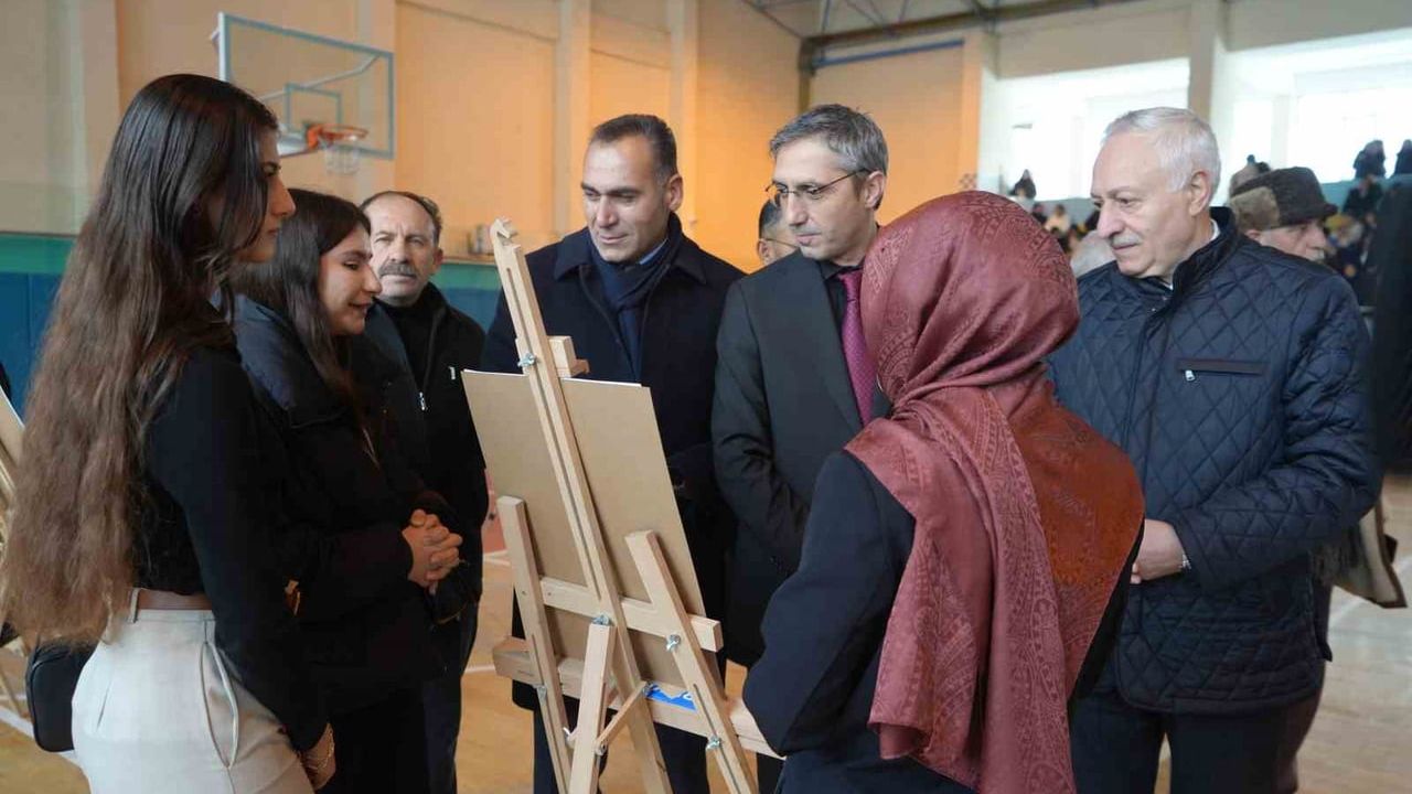 Bayburt'ta 'Türk Destanlarında Felsefi İzler' Sergisi