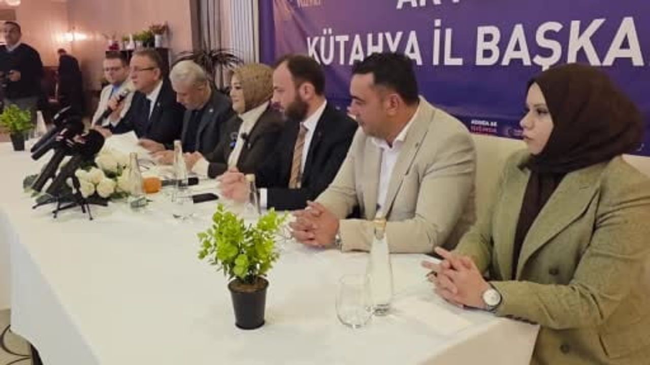 Bayırcı: Kütahya'da Gençlik Yatırımları ve KYK İmkanları Göz Ardı Edilemez