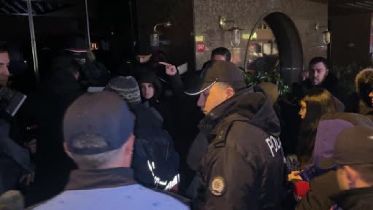 Bebek Otel'de Kaçak Yapılar Yıkıldı: Beşiktaş'ta Encümen Kararı Uygulandı