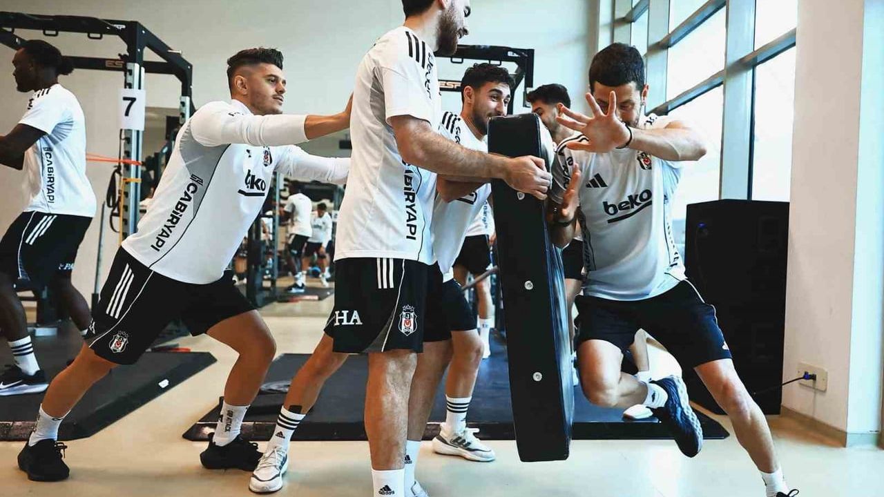Beşiktaş Antalya'da Salon Çalışmasıyla Devre Arası Hazırlığını Sürdürdü
