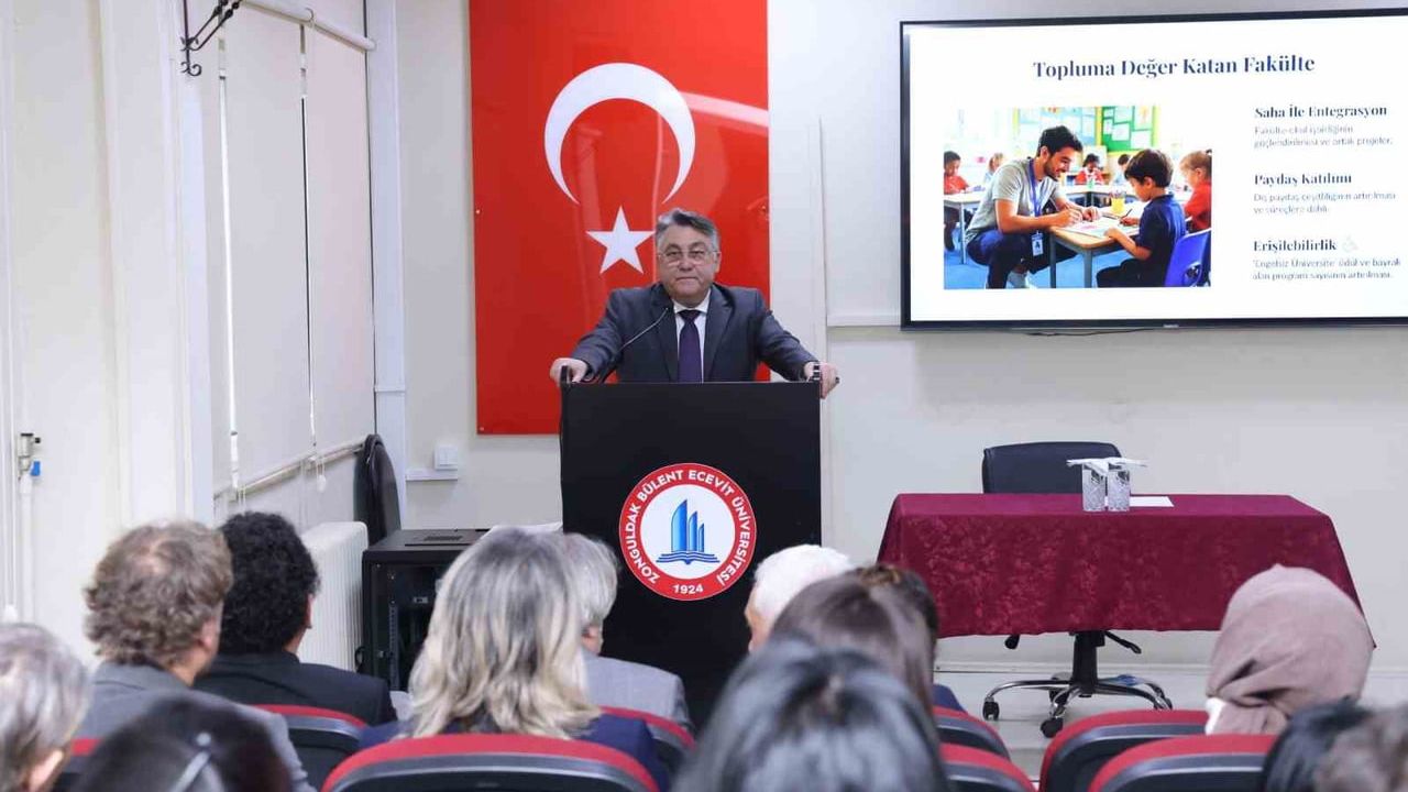 BEUN Ereğli Eğitim Fakültesi 2025-2026 Akademik Kurulu Rektör Özölçer’in Katılımıyla Yapıldı